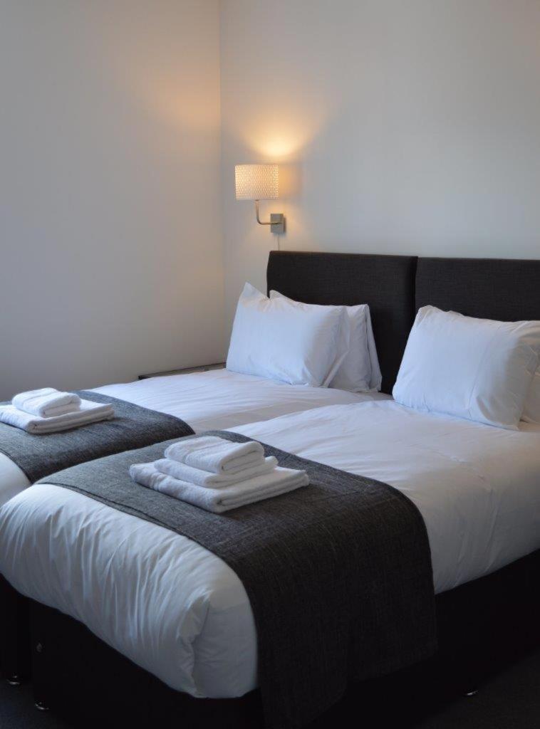 Q8 Boutique Hotel Portsmouth Dış mekan fotoğraf