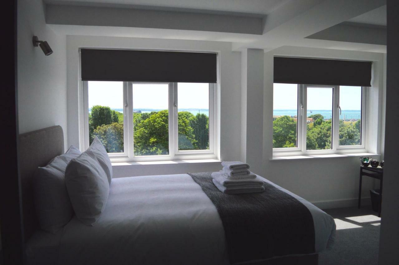 Q8 Boutique Hotel Portsmouth Dış mekan fotoğraf
